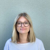 Justine-LE-200x200